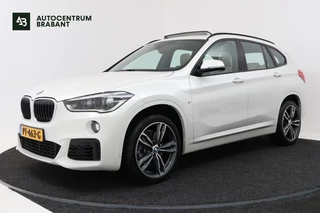 BMW X1 SDrive20i High Executive M Sport (PANORAMADAK, M-PAKKET, HEAD-UP, STOELVERWARMING, DEALER ONDERHOUDEN)