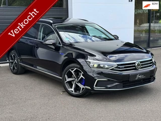 Volkswagen Passat 1.4 TSI PHEV GTE Business Vol! |Pano|Trehk
