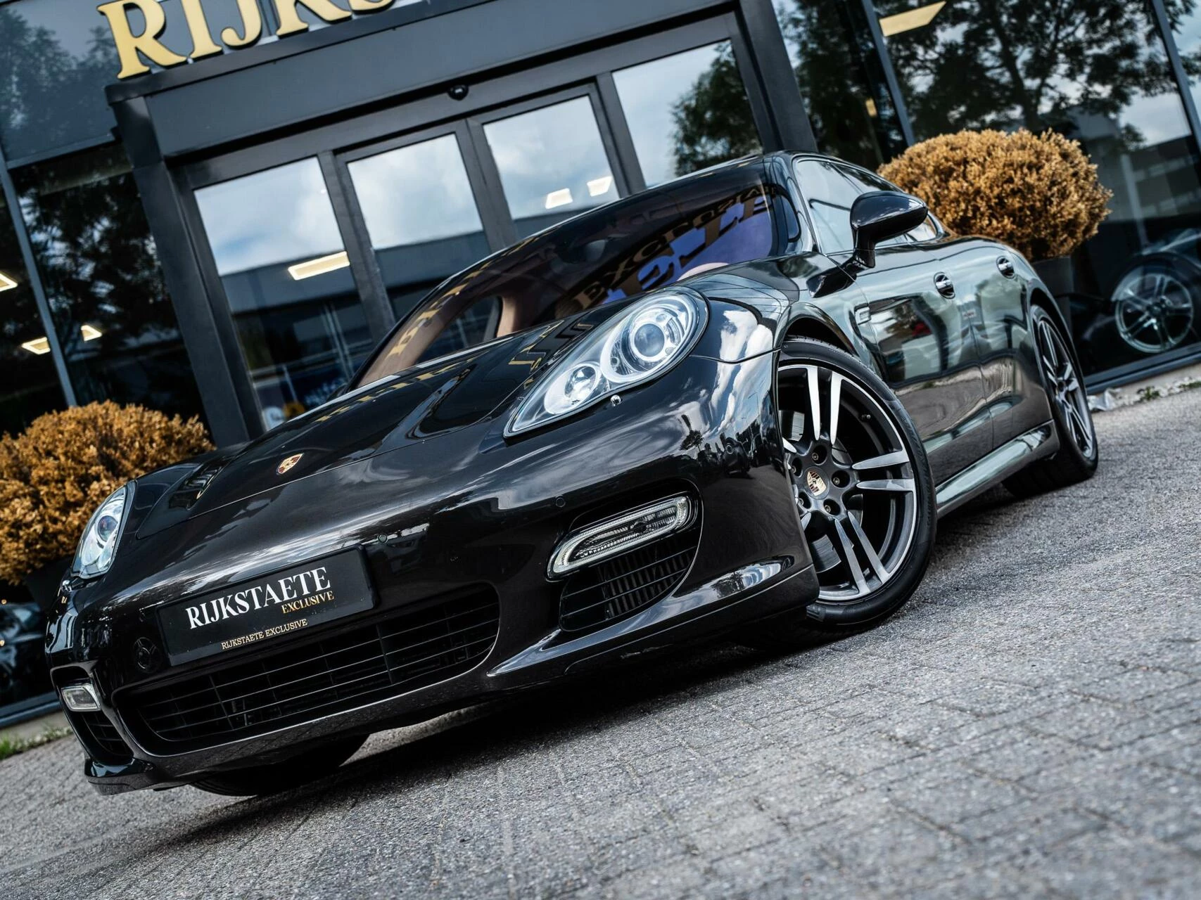 Hoofdafbeelding Porsche Panamera
