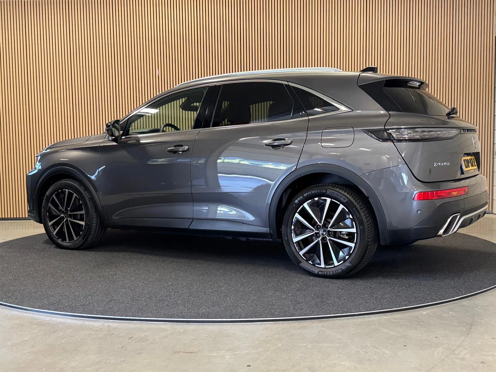 Hoofdafbeelding DS DS 7