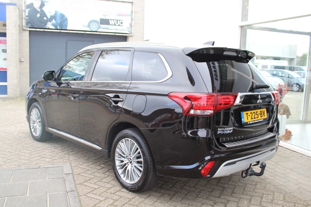 Hoofdafbeelding Mitsubishi Outlander
