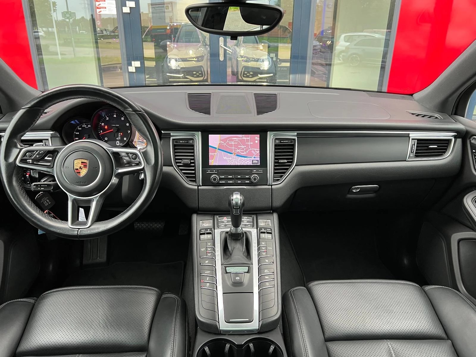 Hoofdafbeelding Porsche Macan