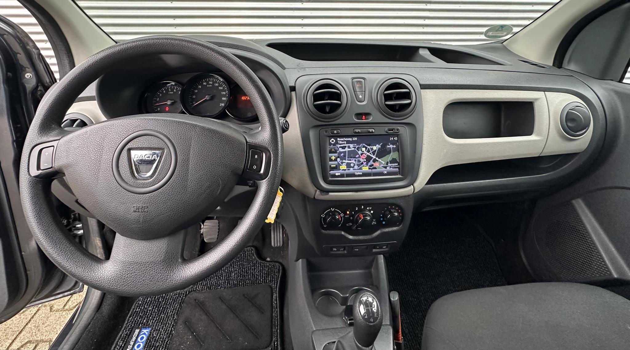 Hoofdafbeelding Dacia Dokker