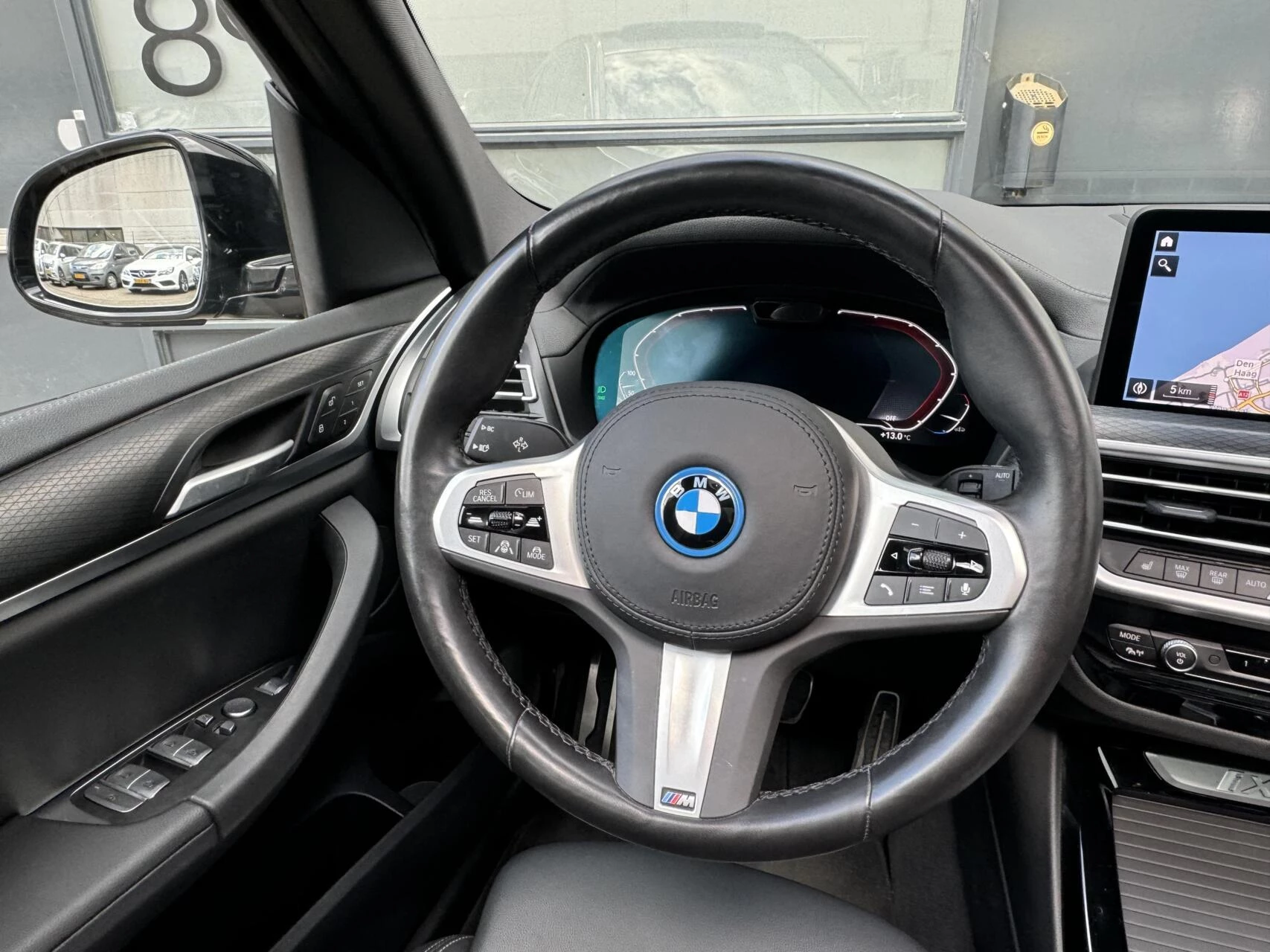 Hoofdafbeelding BMW iX3