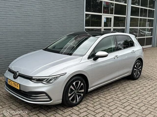 Volkswagen Golf 1.0 eTSI Life Business