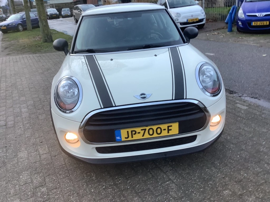 Hoofdafbeelding MINI One