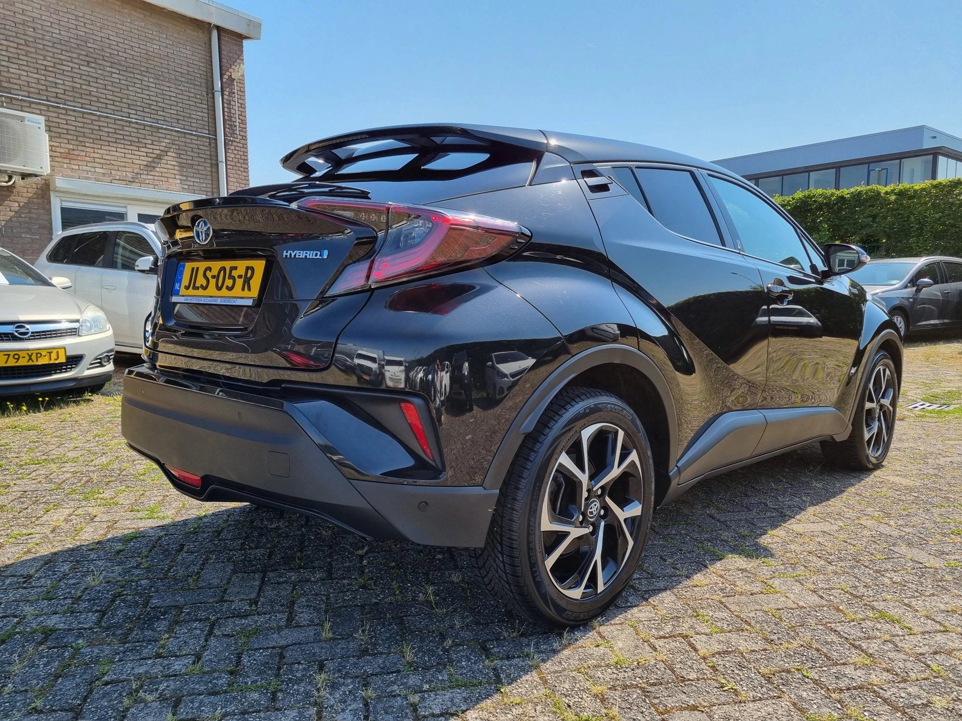 Hoofdafbeelding Toyota C-HR