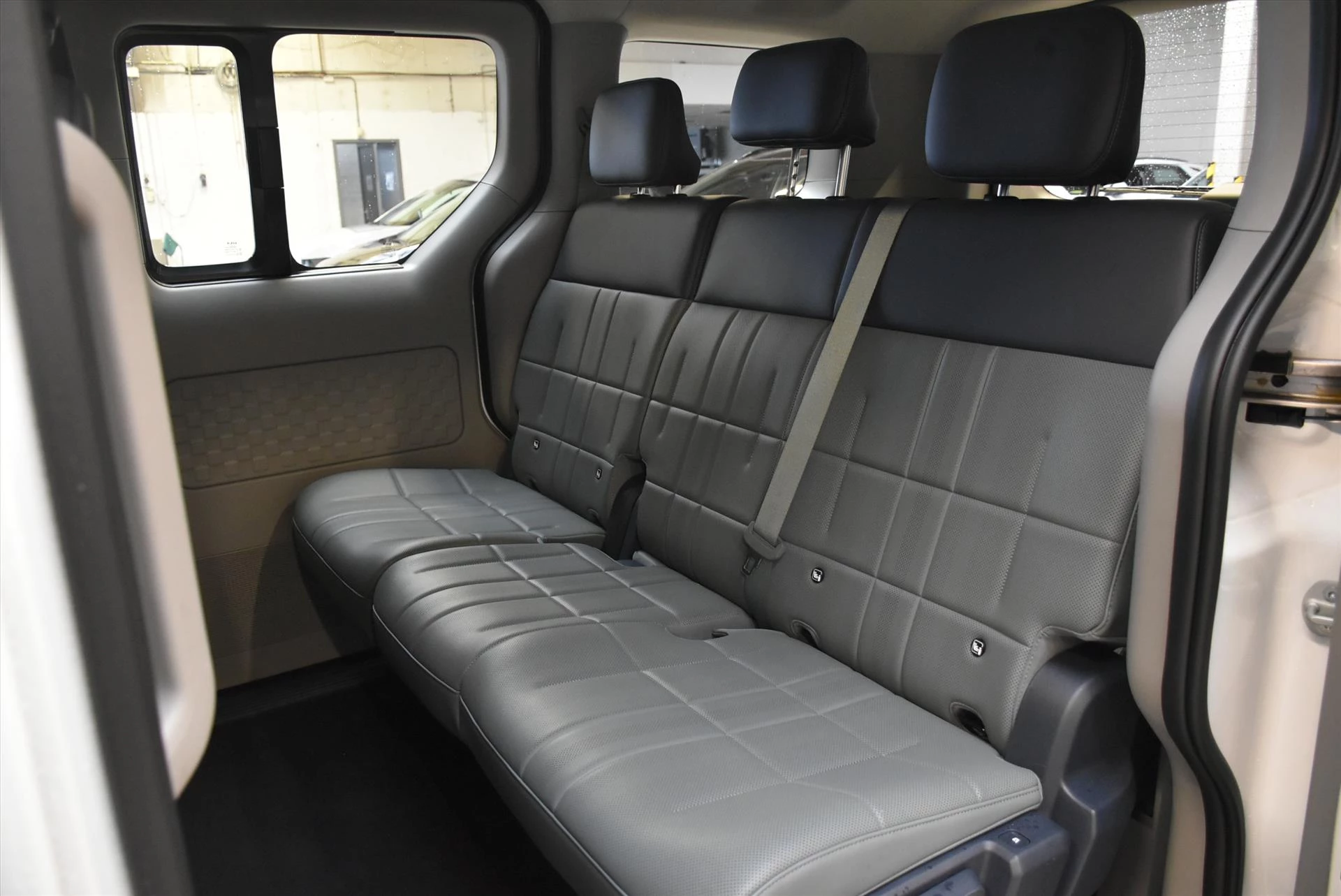 Hoofdafbeelding Kia Pv5 Passenger