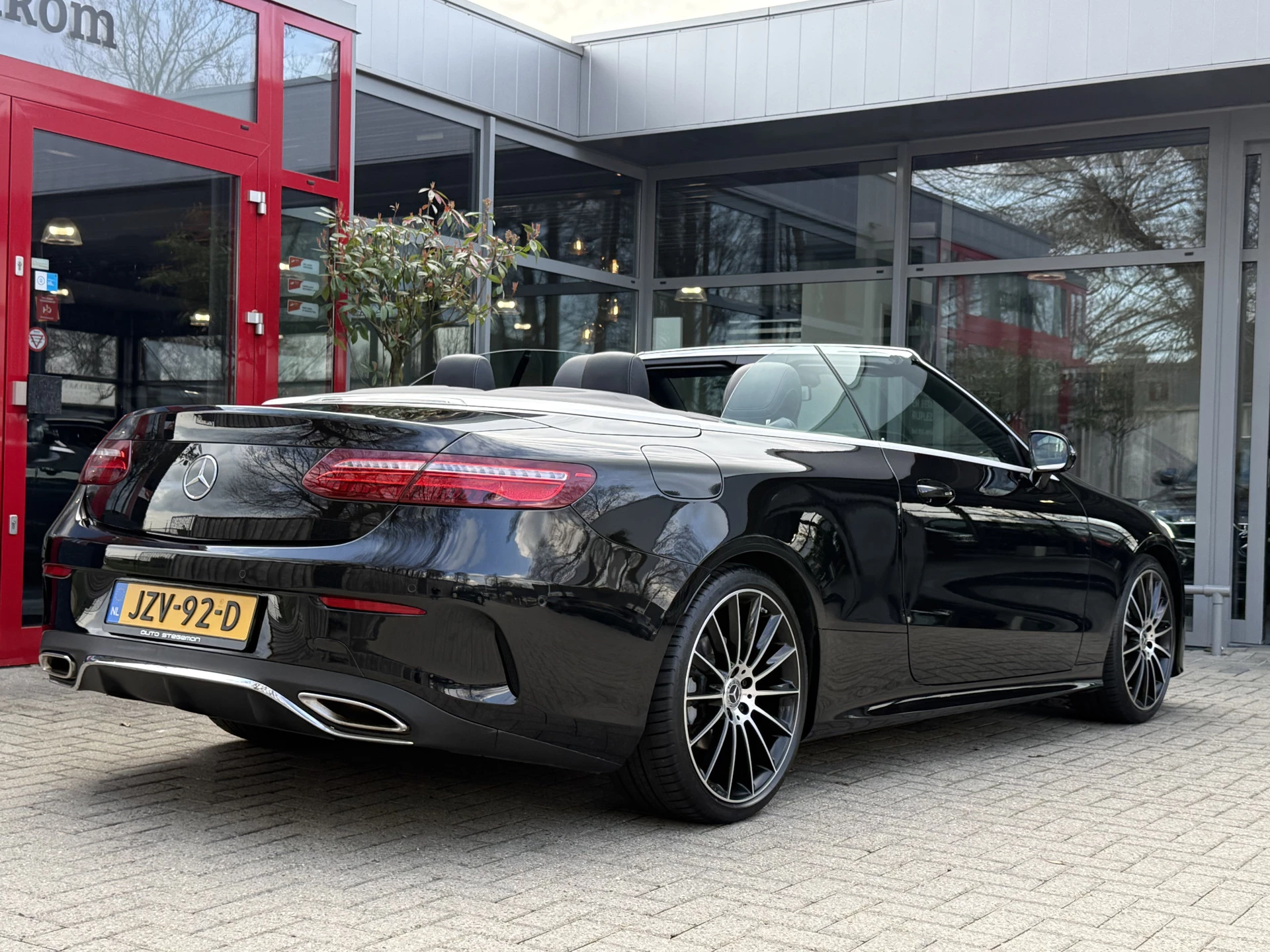 Hoofdafbeelding Mercedes-Benz E-Klasse