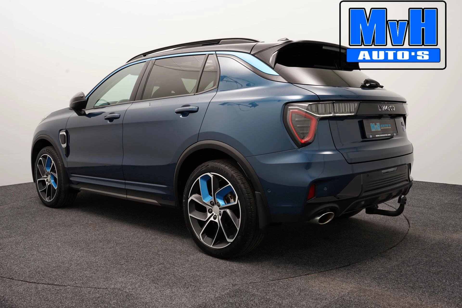 Hoofdafbeelding Lynk & Co 01