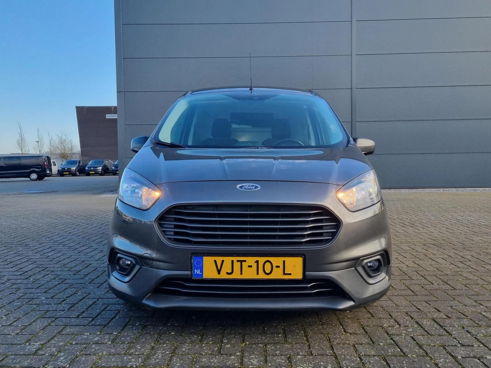 Hoofdafbeelding Ford Transit Courier