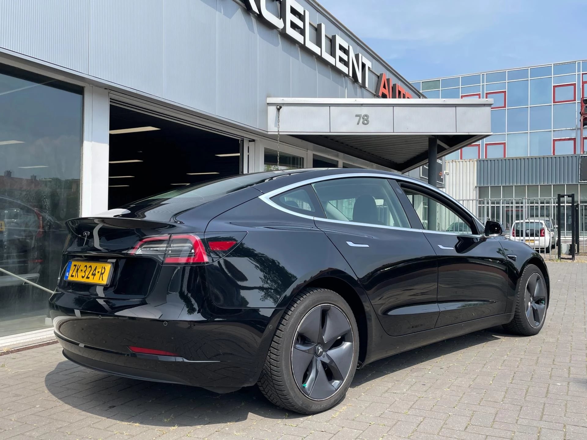 Hoofdafbeelding Tesla Model 3