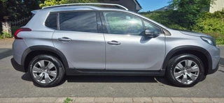 Hoofdafbeelding Peugeot 2008 Peugeot 2008 1.2 Pure Tech Allure Navigatie* lichtmetaal*ecc*panorama