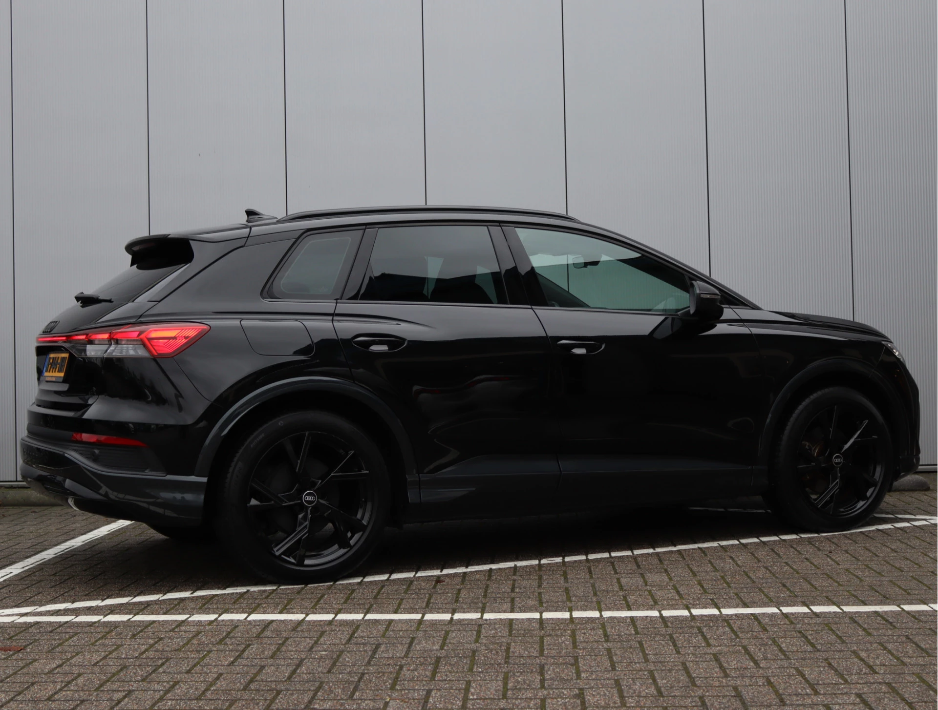 Hoofdafbeelding Audi Q4 e-tron