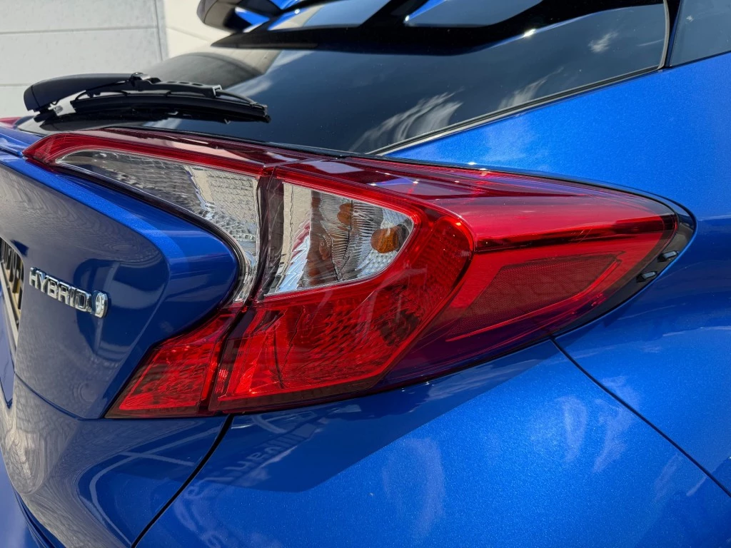 Hoofdafbeelding Toyota C-HR