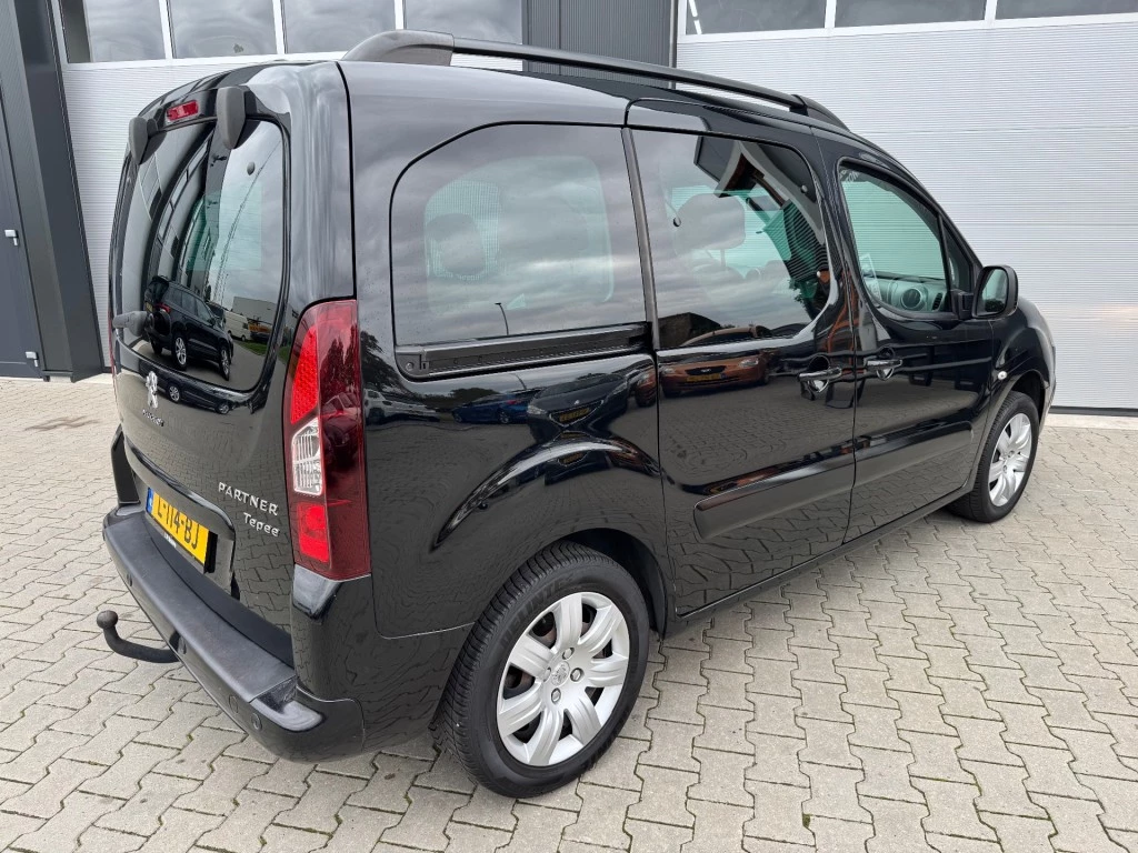 Hoofdafbeelding Peugeot Partner