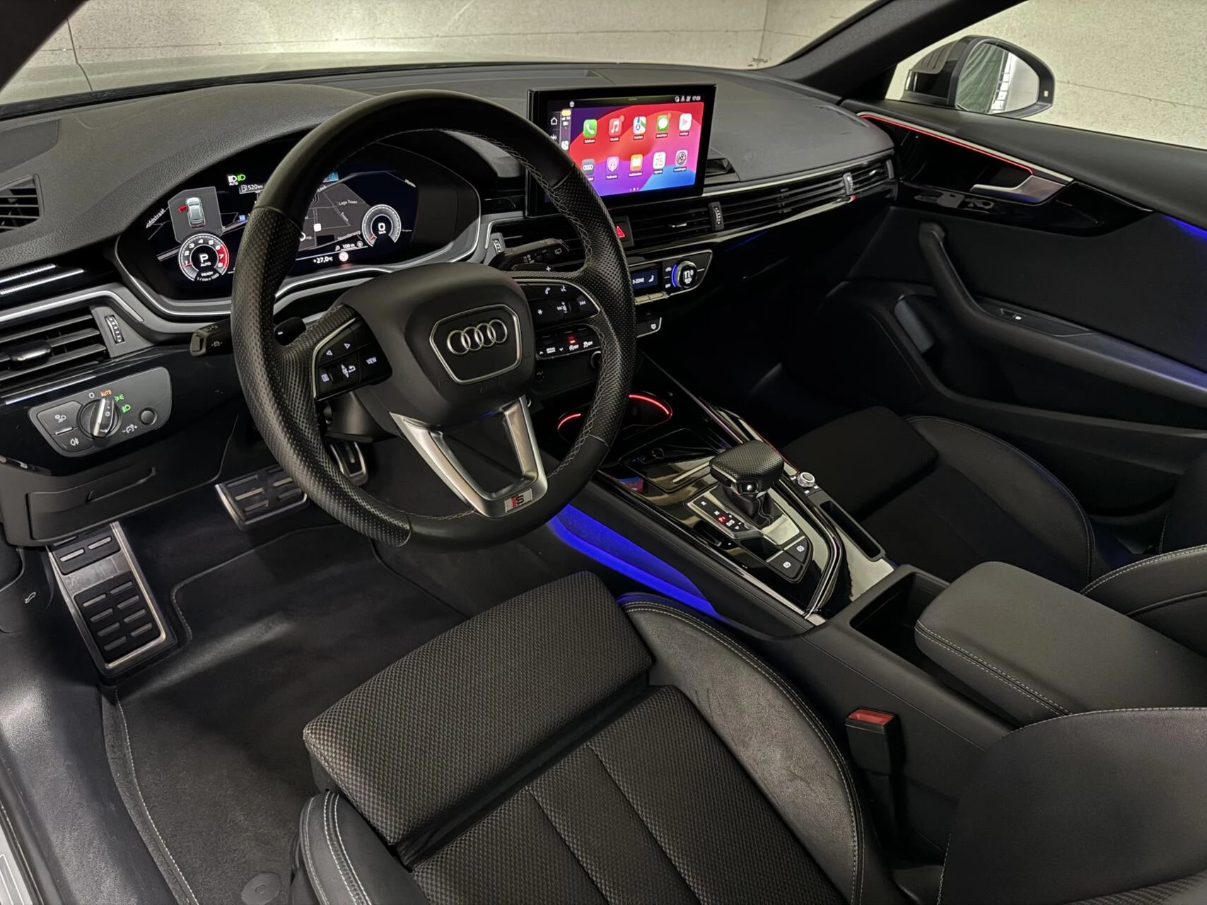 Hoofdafbeelding Audi A4