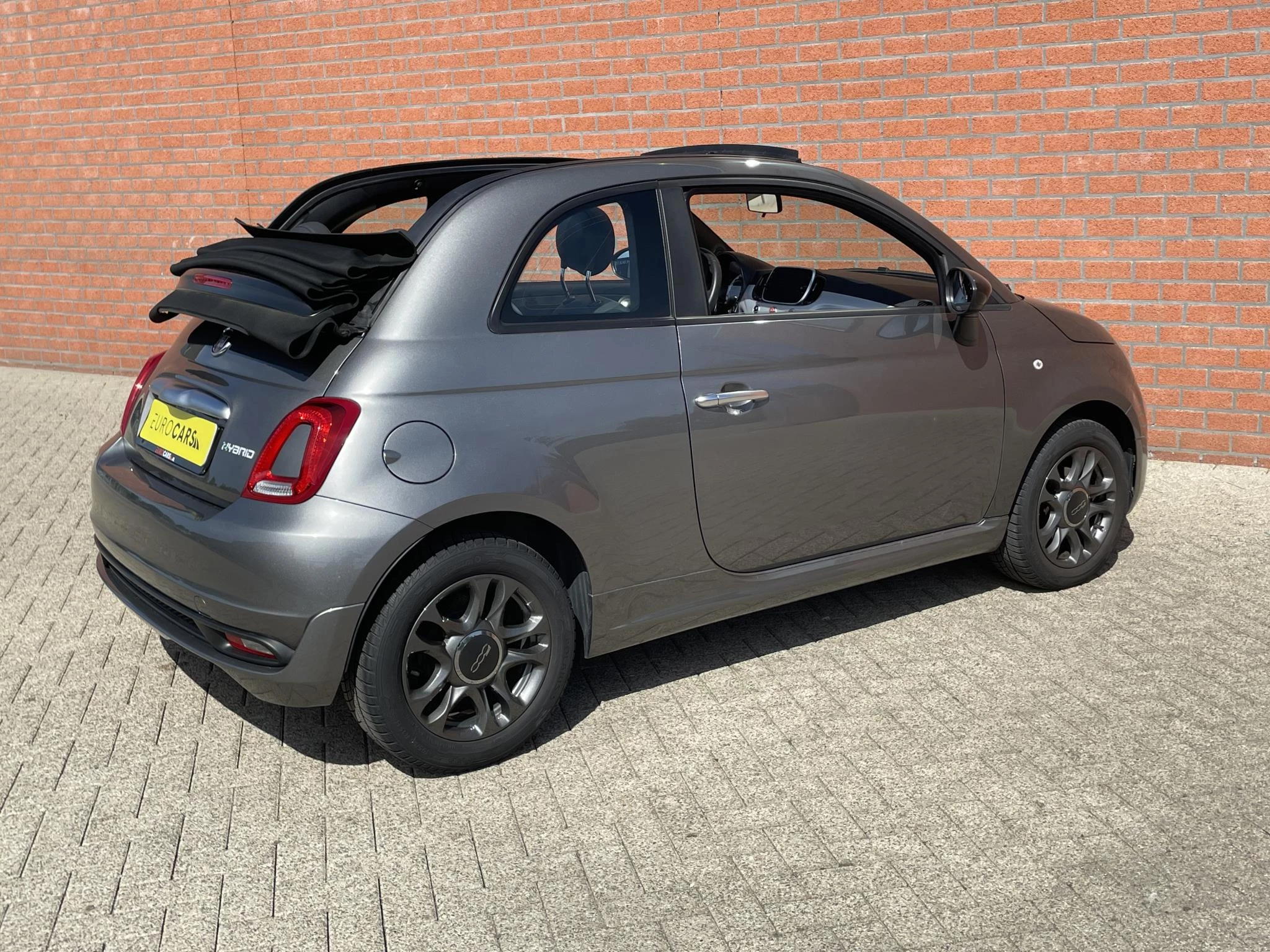 Hoofdafbeelding Fiat 500C