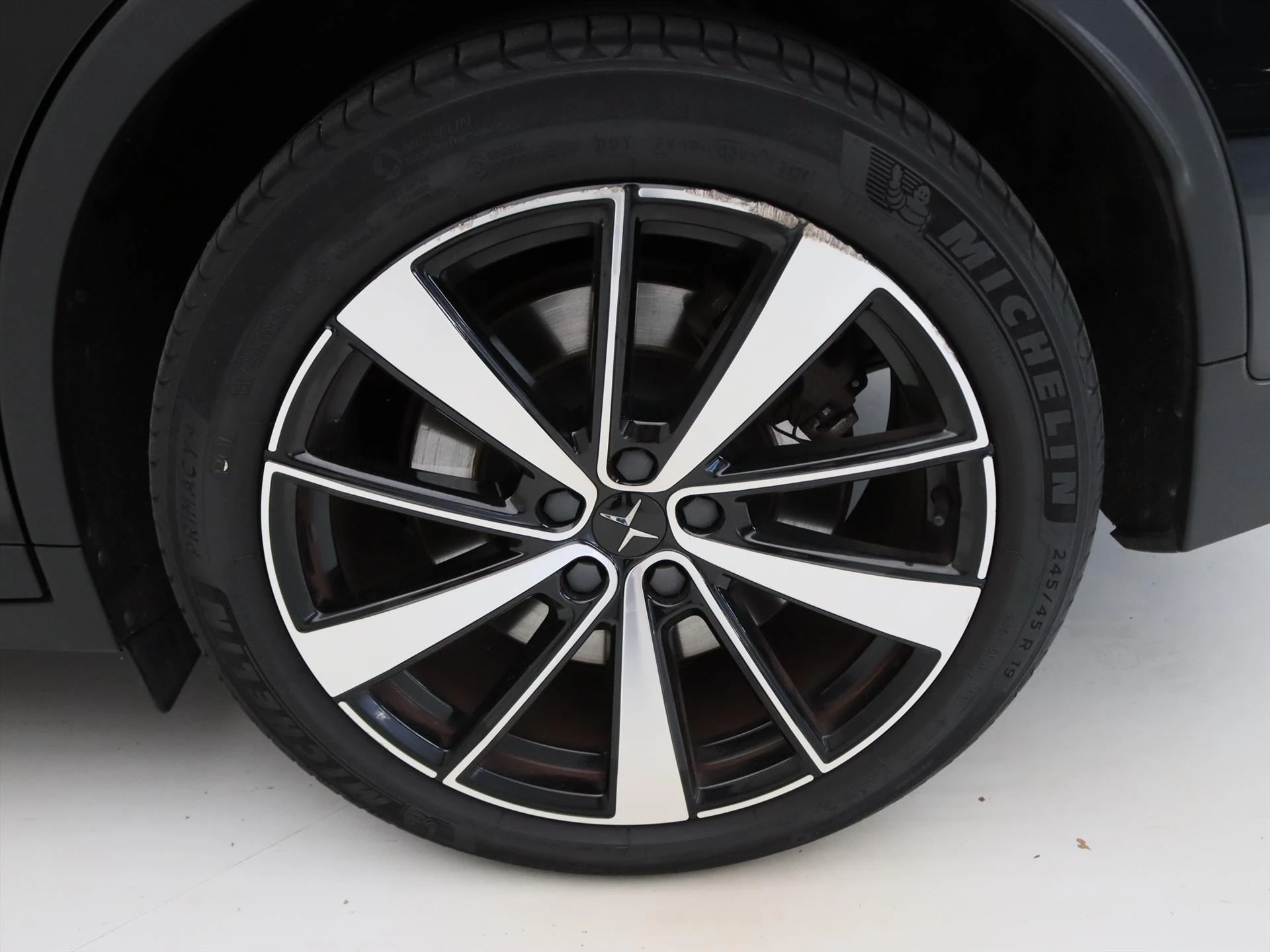 Hoofdafbeelding Polestar 2