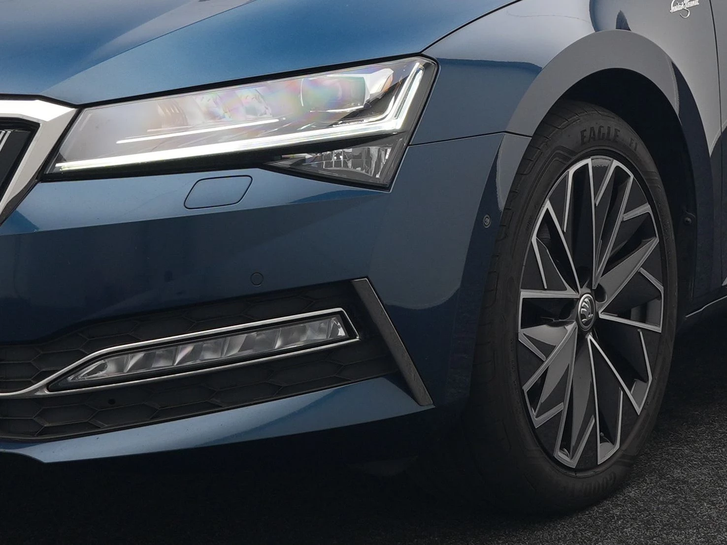 Hoofdafbeelding Škoda Superb
