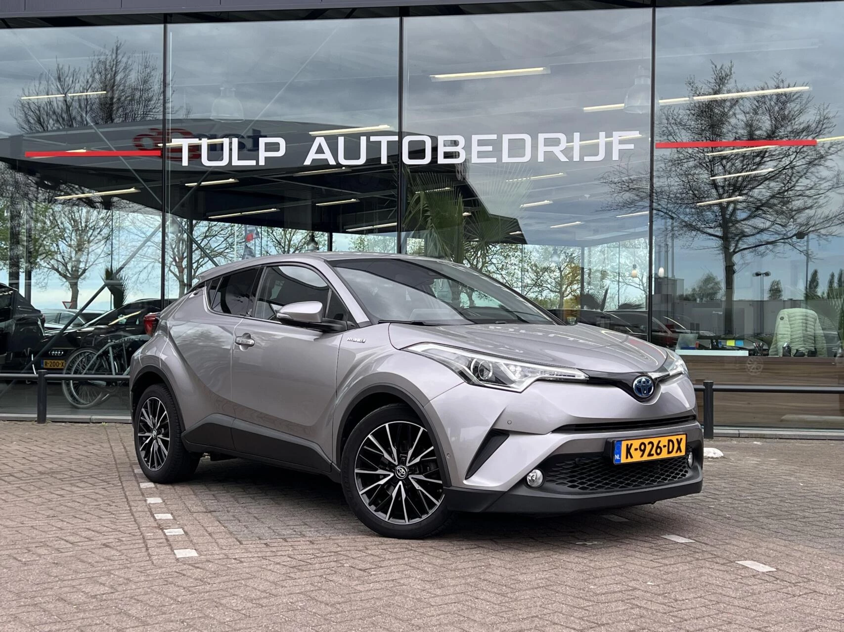 Hoofdafbeelding Toyota C-HR