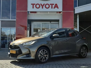 Toyota Yaris 1.5 HYBRID DYNAMIC 16"LM-VELGEN CAMERA AD-CRUISE LED-PAKKET APPLE/ANDROID NL-AUTO