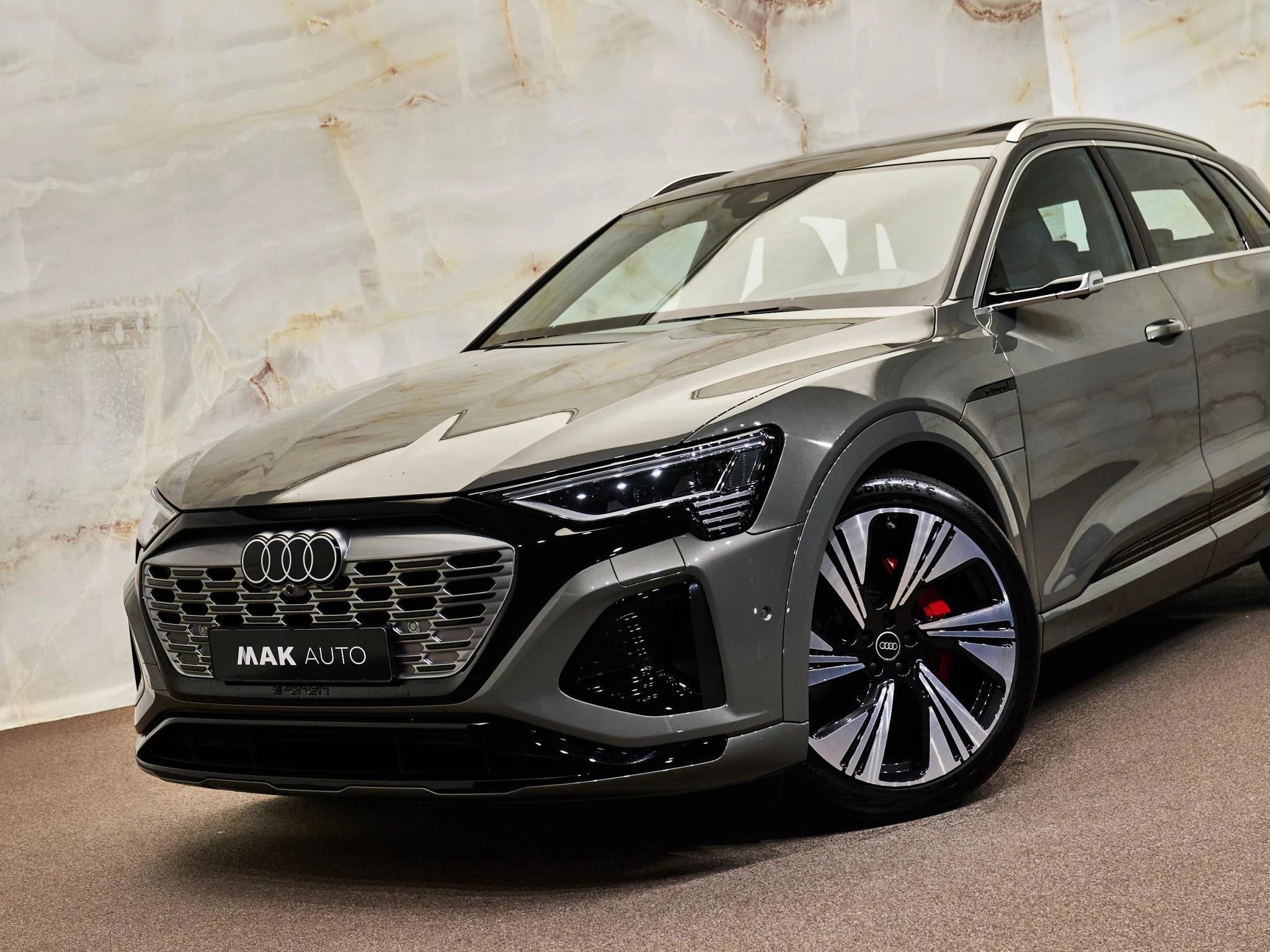 Hoofdafbeelding Audi Q8 e-tron