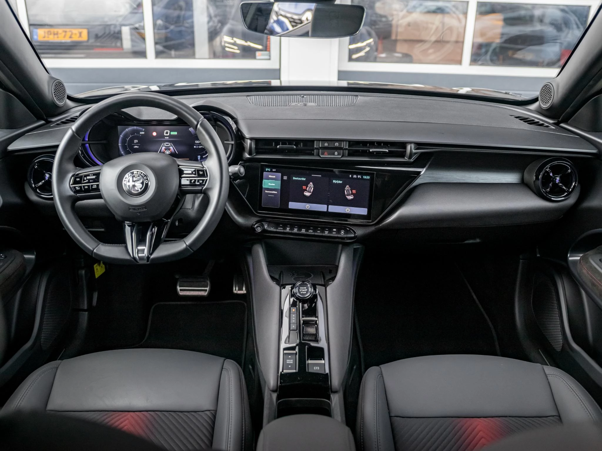 Hoofdafbeelding Alfa Romeo Junior