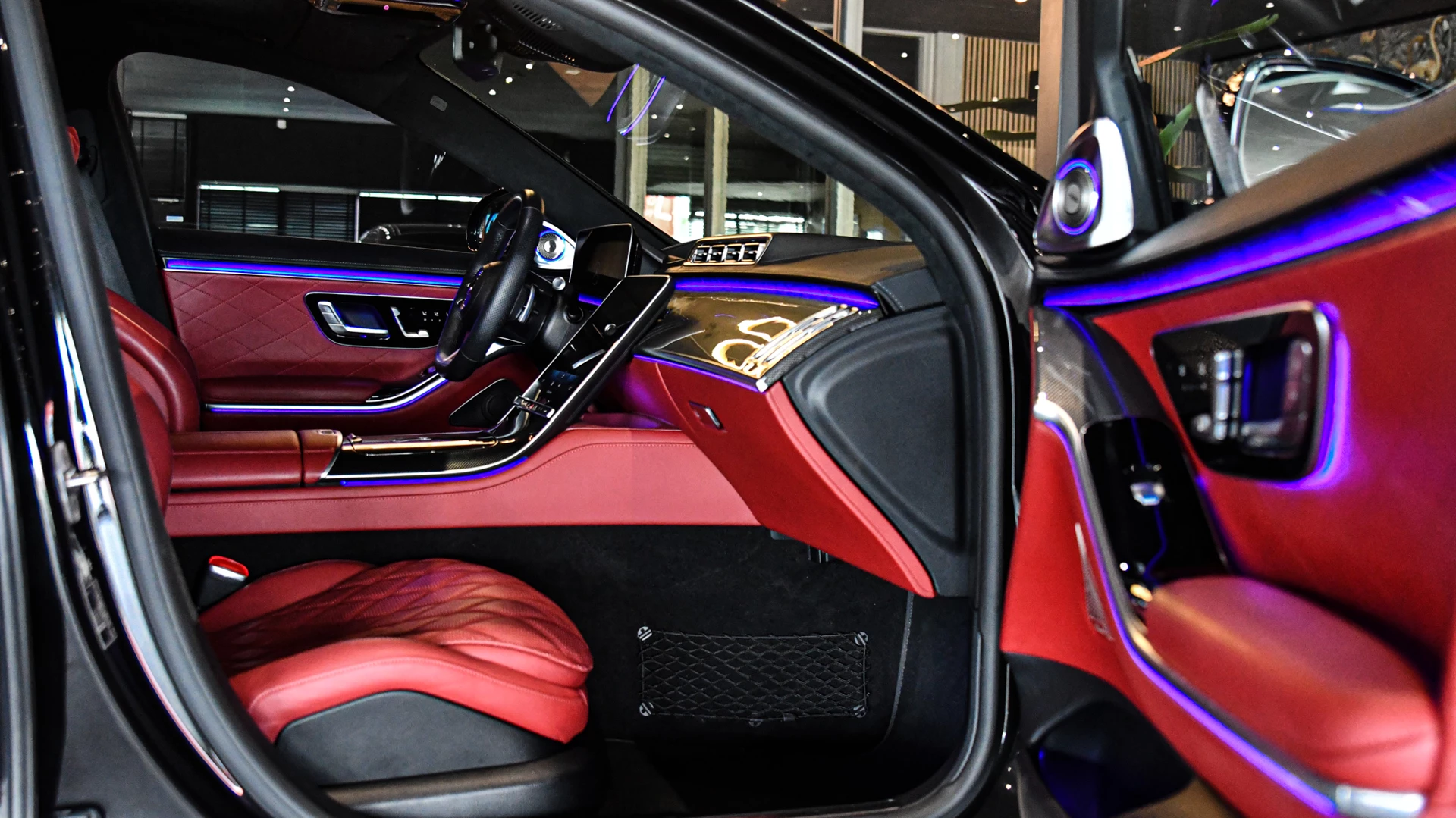 Hoofdafbeelding Mercedes-Benz S-Klasse