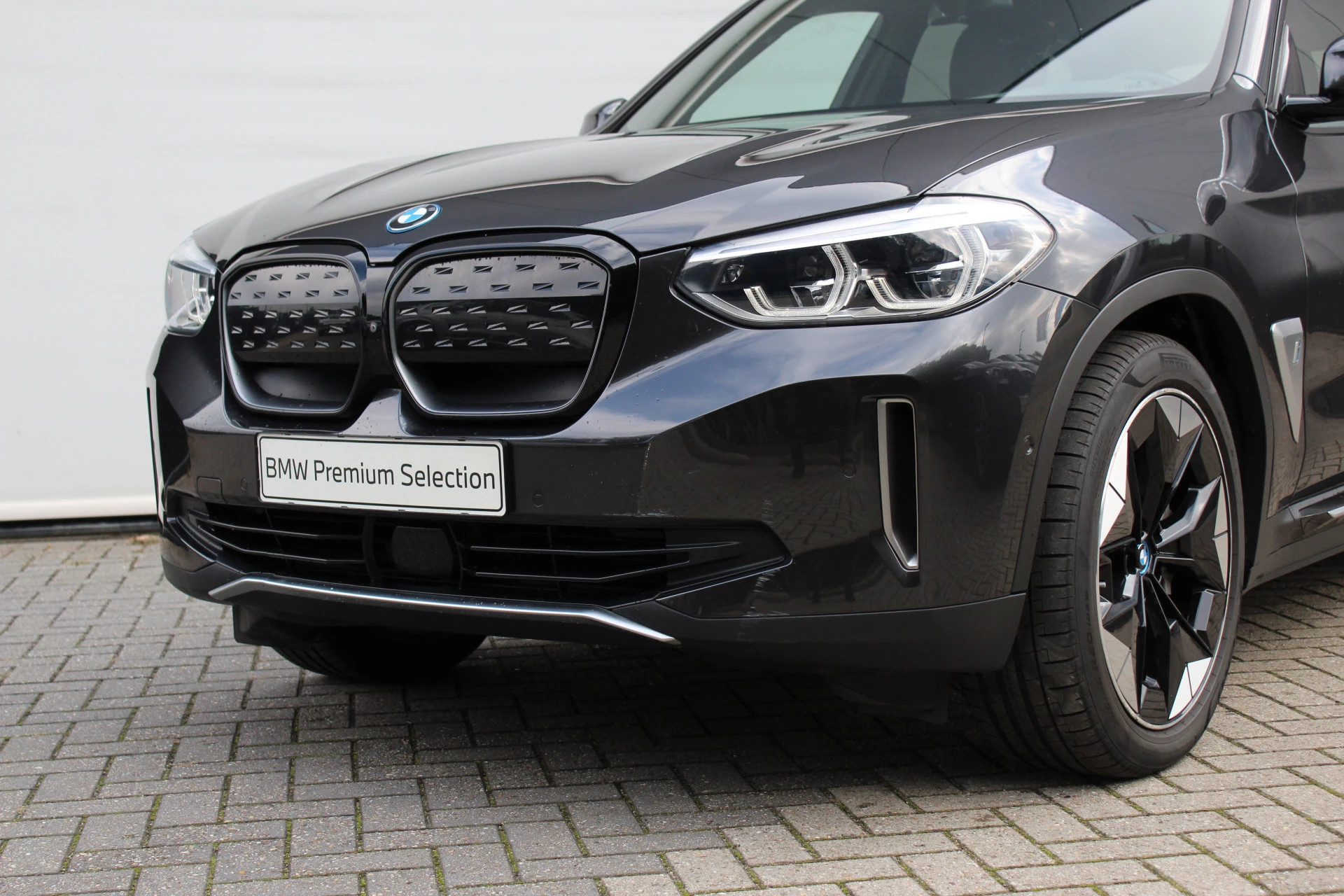 Hoofdafbeelding BMW iX3