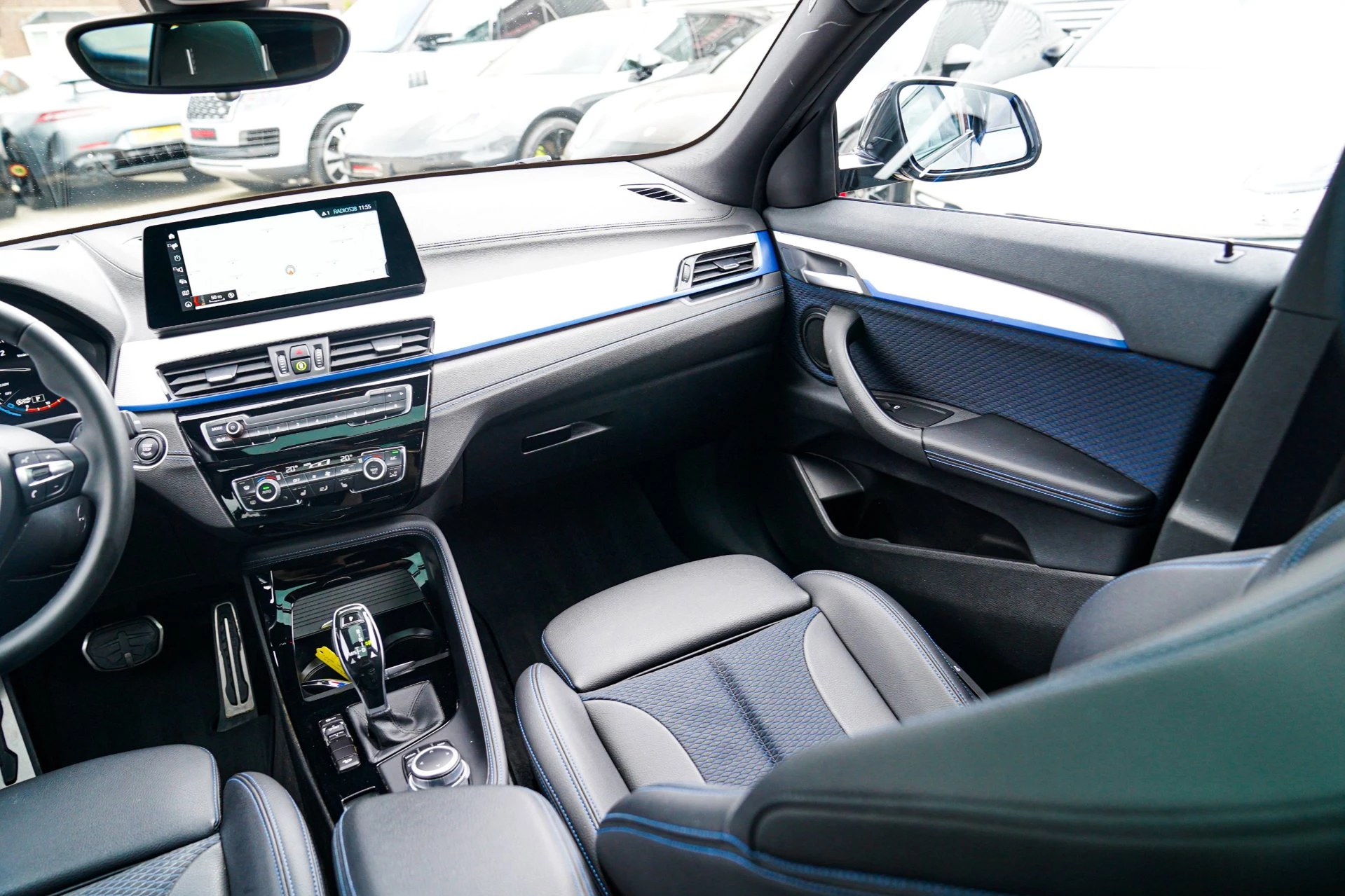 Hoofdafbeelding BMW X2