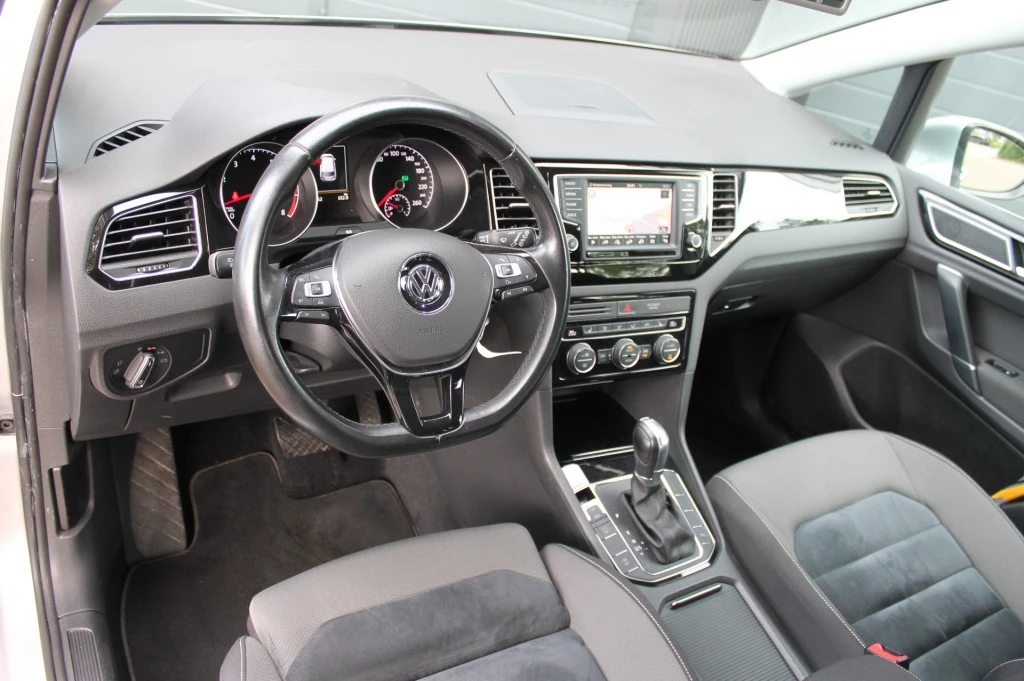 Hoofdafbeelding Volkswagen Golf Sportsvan