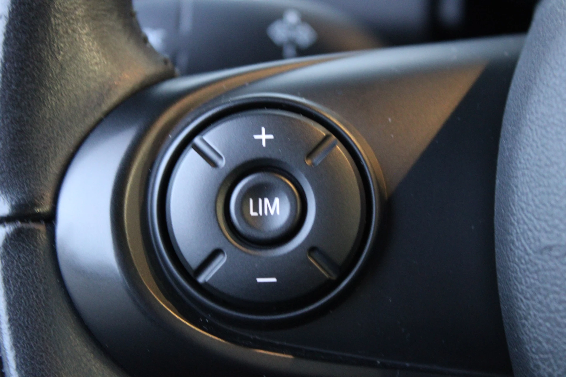 Hoofdafbeelding MINI One