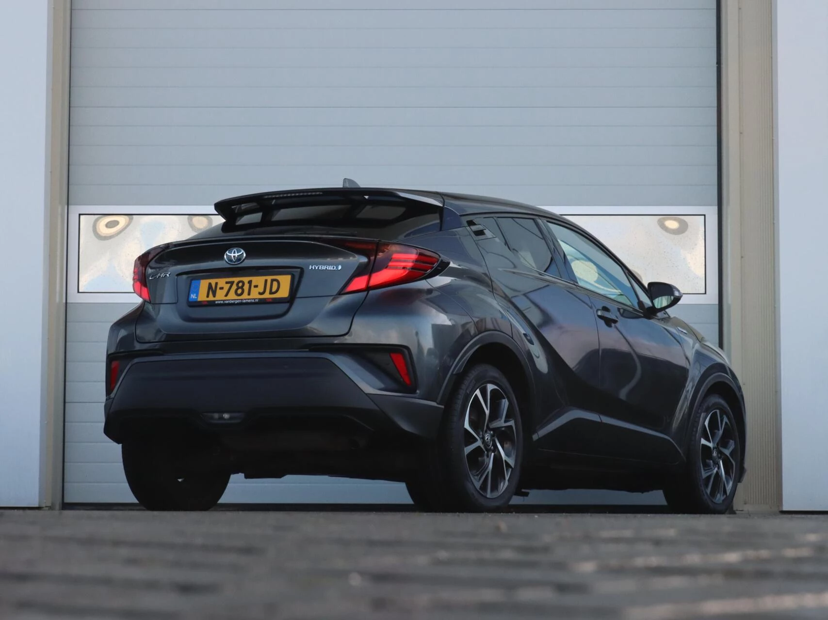 Hoofdafbeelding Toyota C-HR
