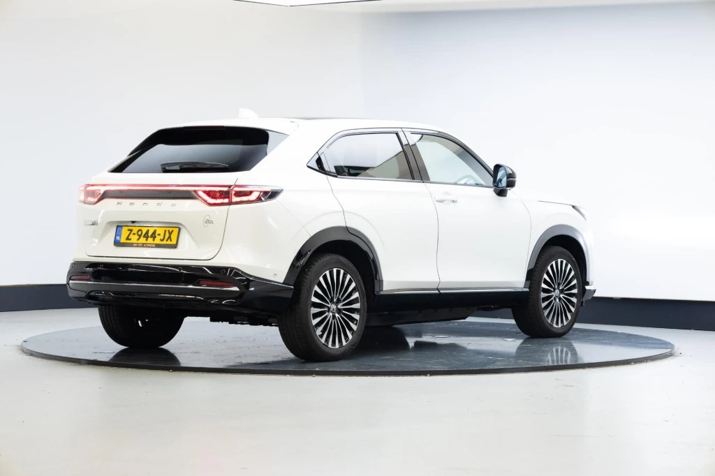 Hoofdafbeelding Honda e:Ny1