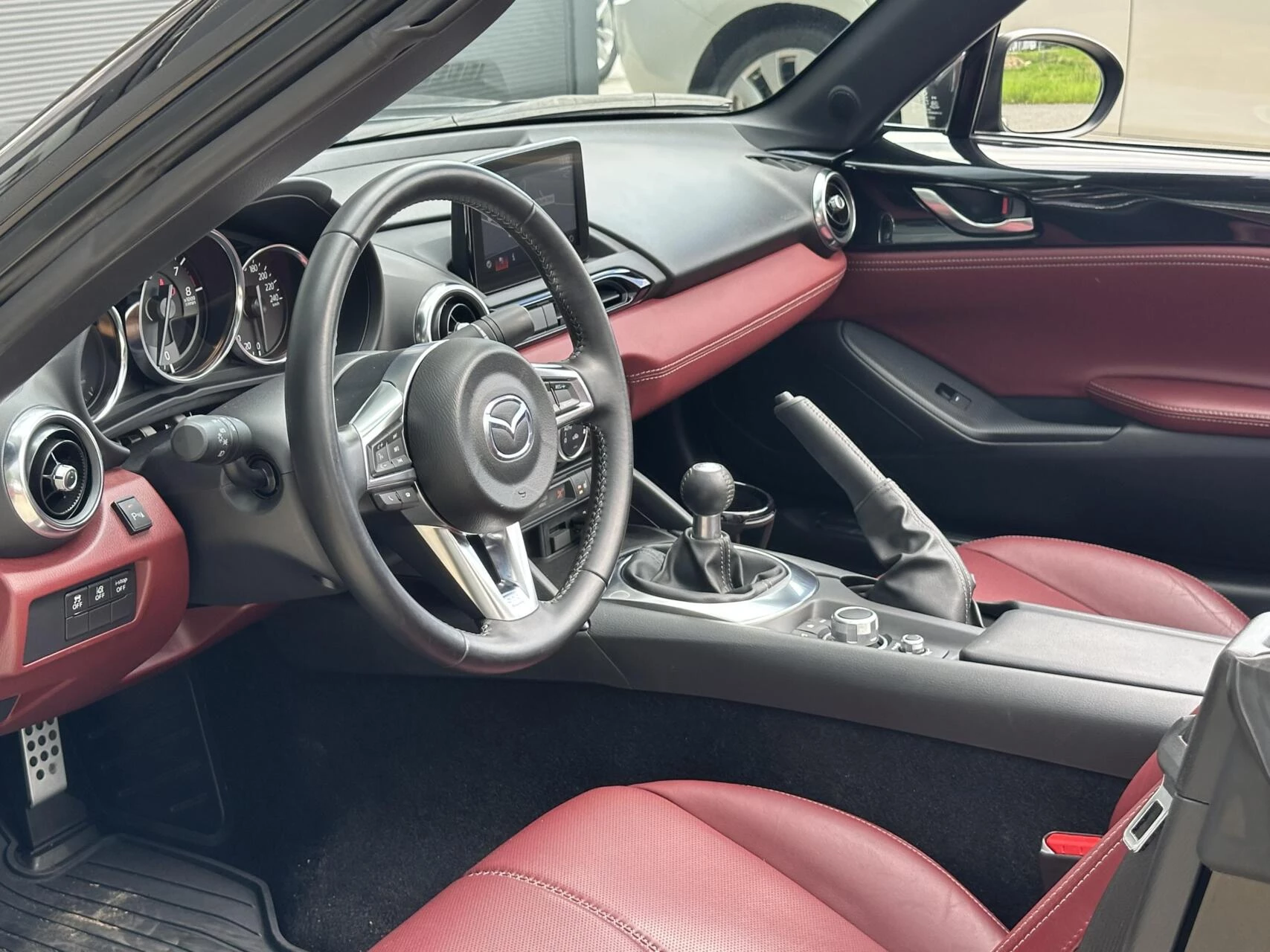 Hoofdafbeelding Mazda MX-5