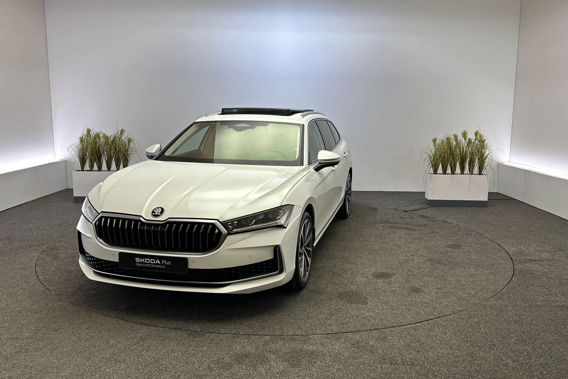 Hoofdafbeelding Škoda Superb