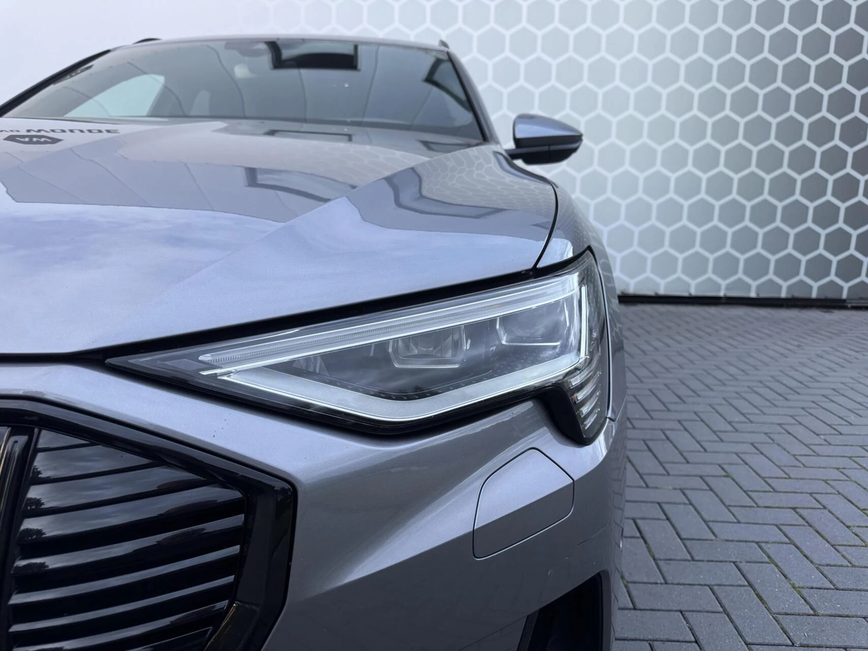 Hoofdafbeelding Audi e-tron
