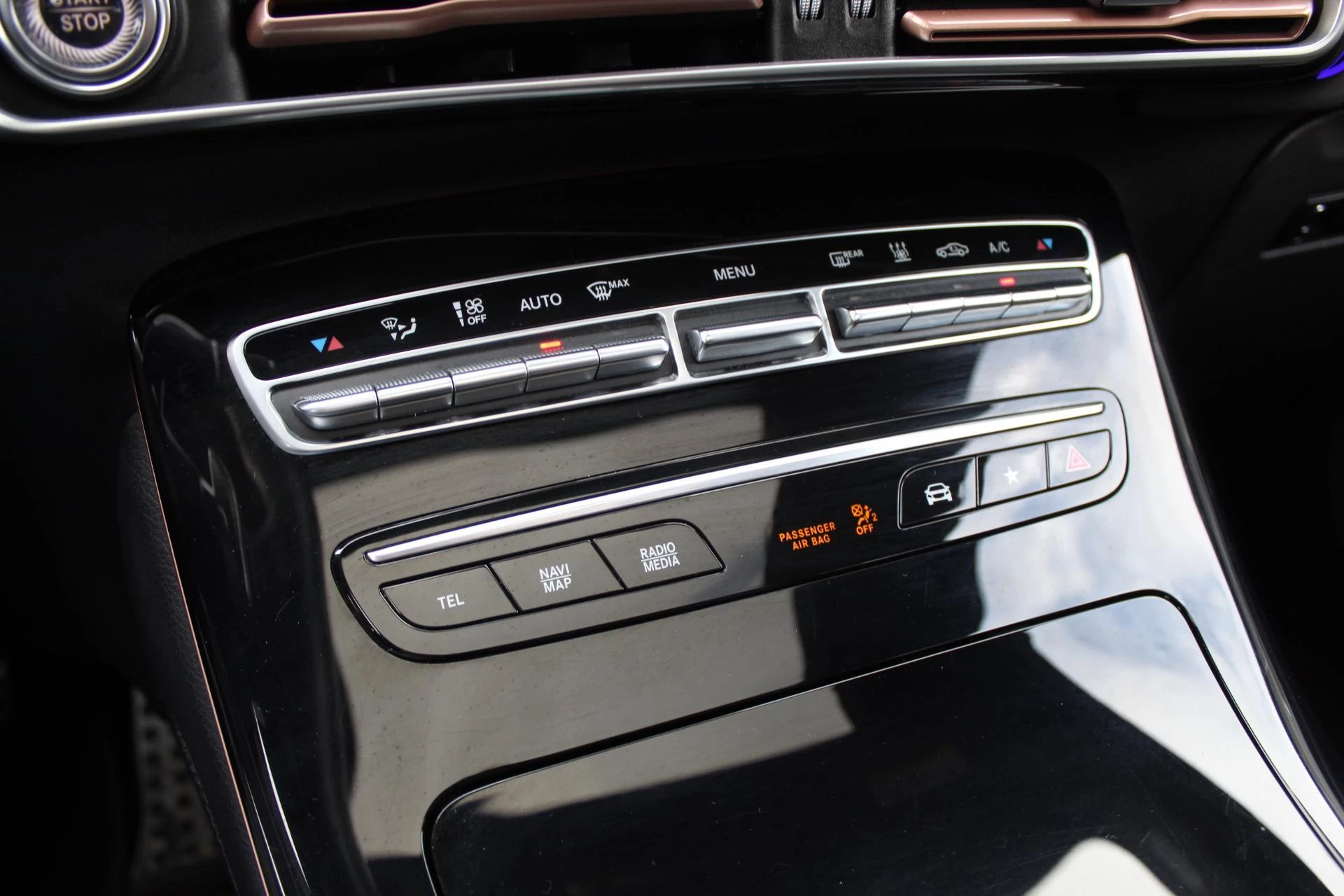 Hoofdafbeelding Mercedes-Benz EQC