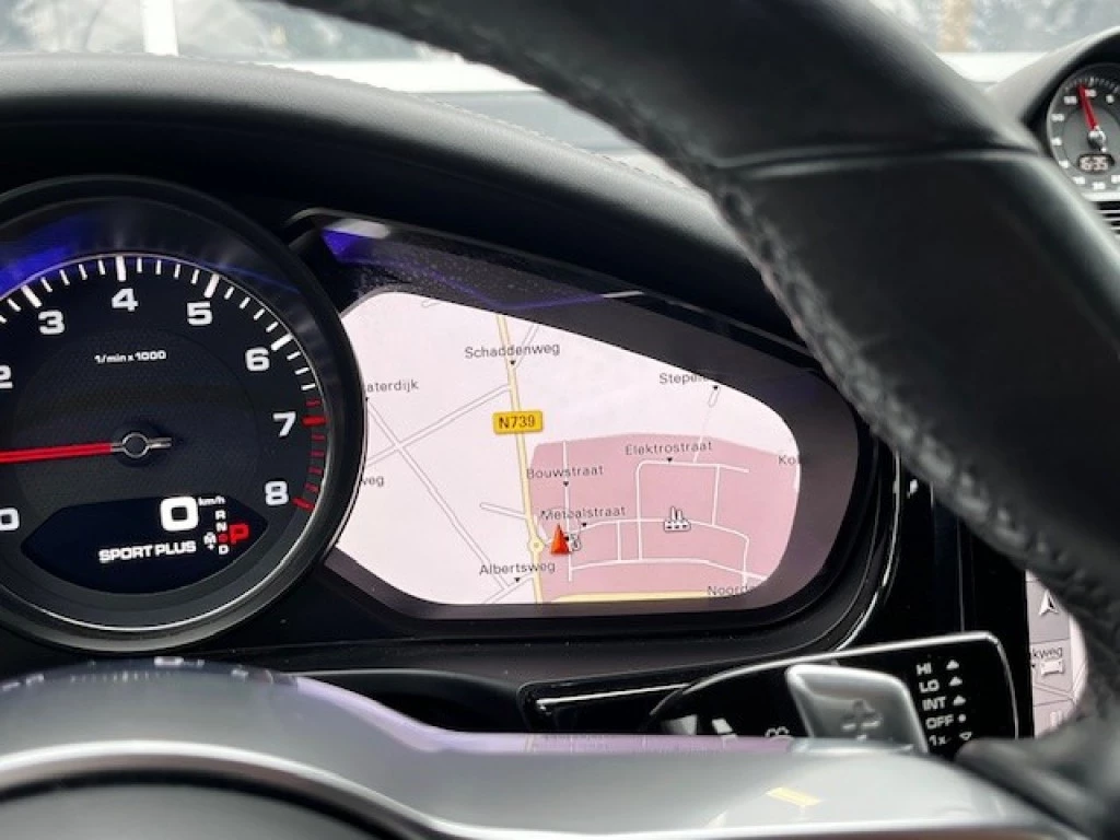 Hoofdafbeelding Porsche Panamera