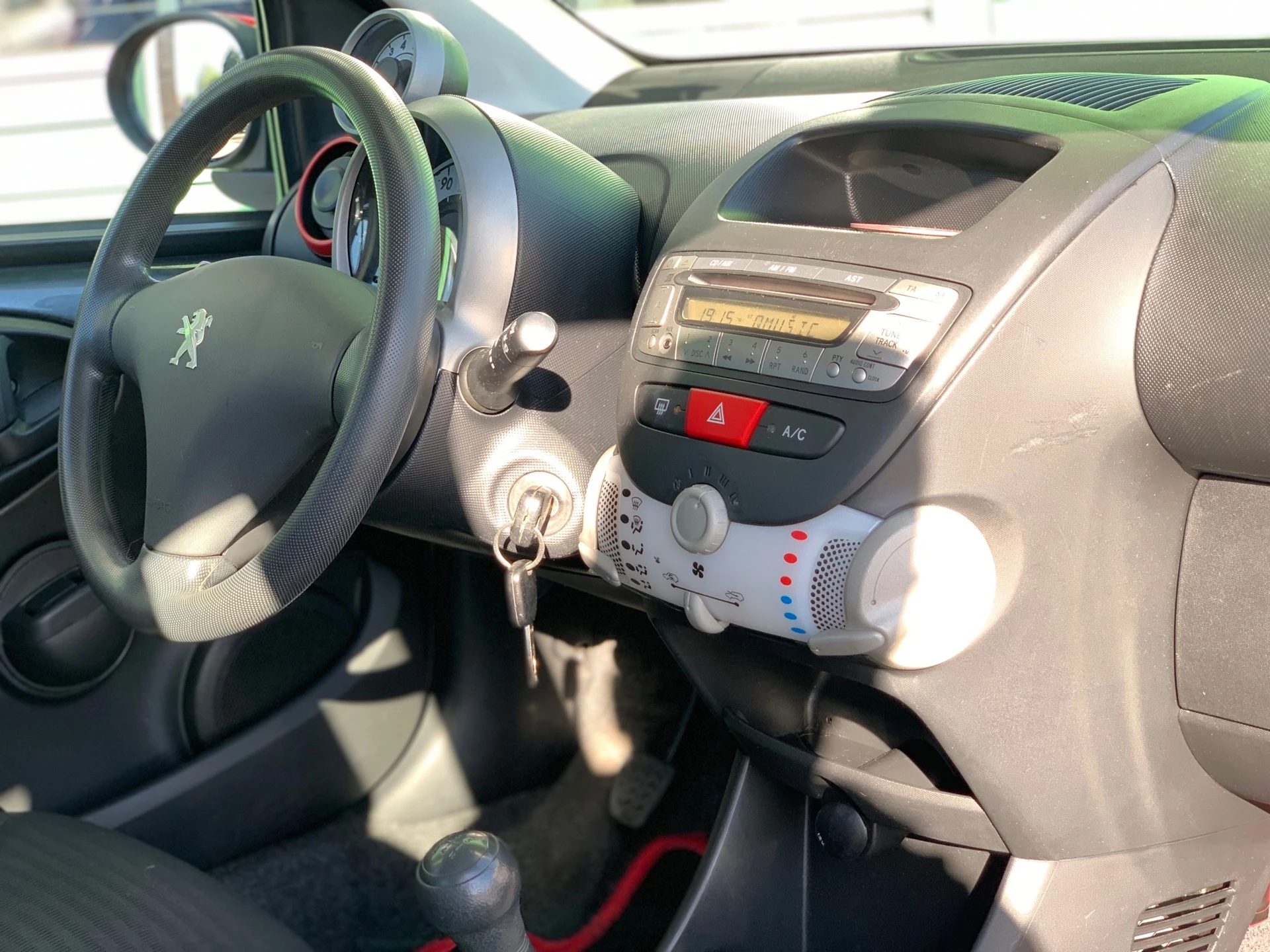 Hoofdafbeelding Peugeot 107