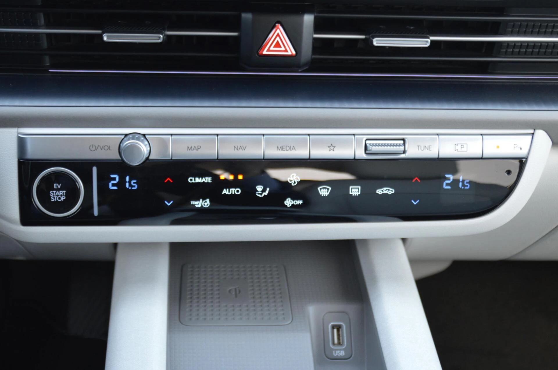 Hoofdafbeelding Hyundai IONIQ 6