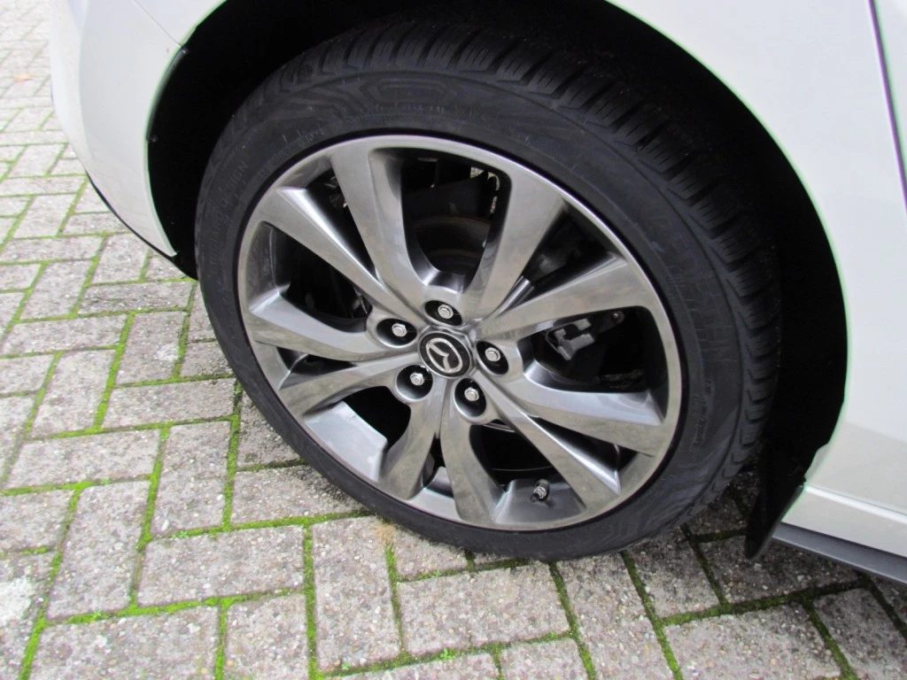 Hoofdafbeelding Mazda 3