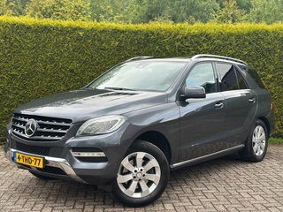Hoofdafbeelding Mercedes-Benz M-Klasse Mercedes-Benz M-Klasse BLUETEC 4MATIC Achteruitrijcamera Schuifdak Trekhaak 3500KG