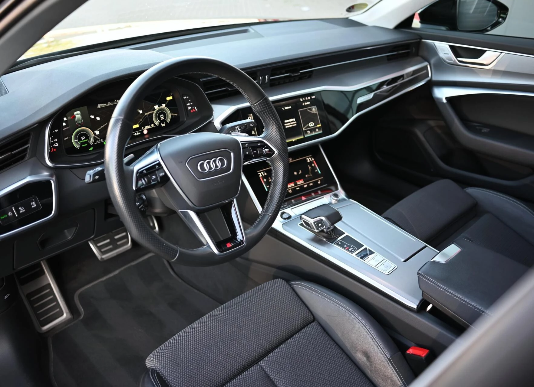 Hoofdafbeelding Audi A6