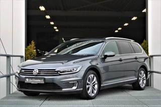 Volkswagen Passat Variant 1.4 TSI GTE Highline 218pk Pano Leer Camera DAB ACC Stoelverwarming Navi