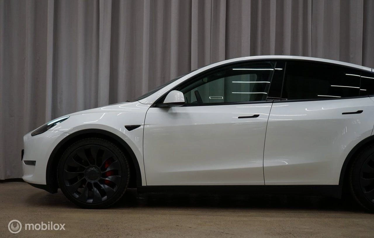 Hoofdafbeelding Tesla Model Y