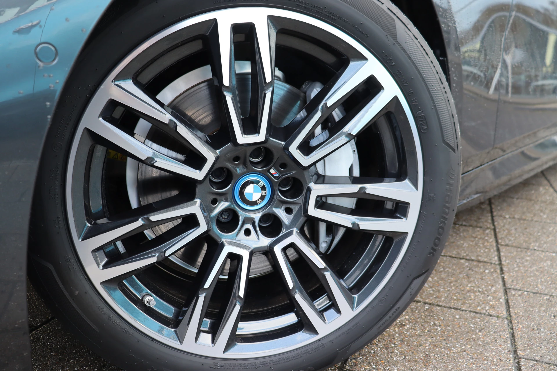 Hoofdafbeelding BMW i5