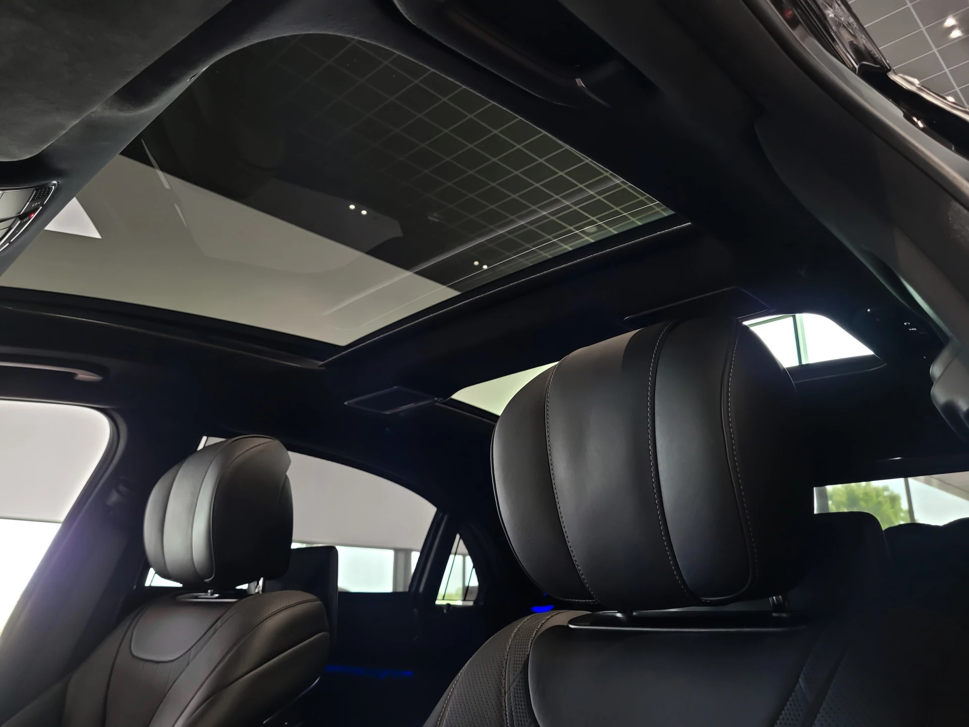 Hoofdafbeelding Mercedes-Benz S-Klasse