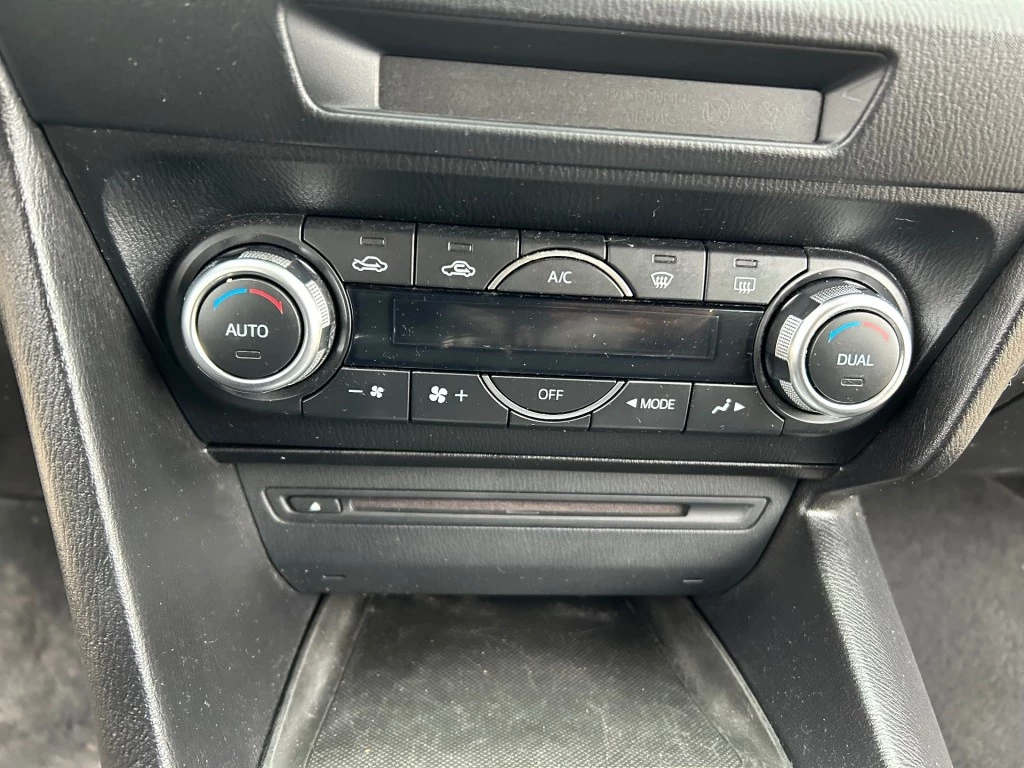 Hoofdafbeelding Mazda 3